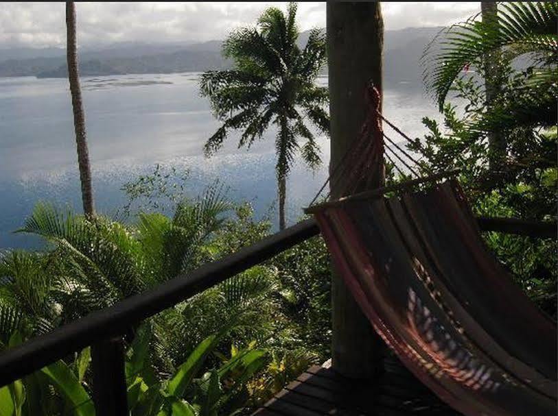Naveria Heights Lodge Savusavu Exterior photo